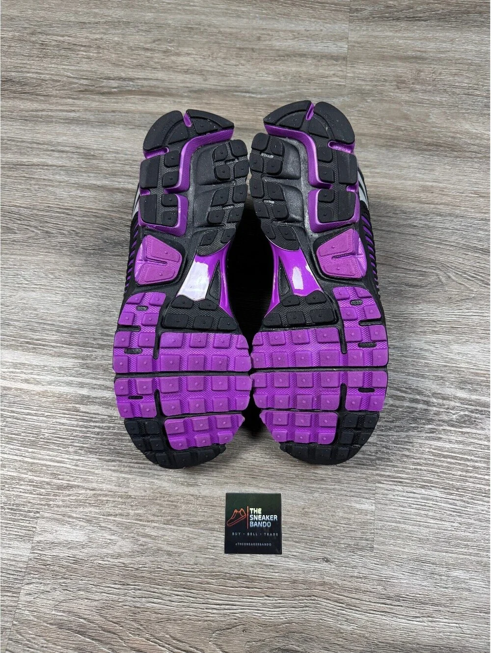 Size 11 - Nike Zoom Vomero 5 Black Vivid Purple
